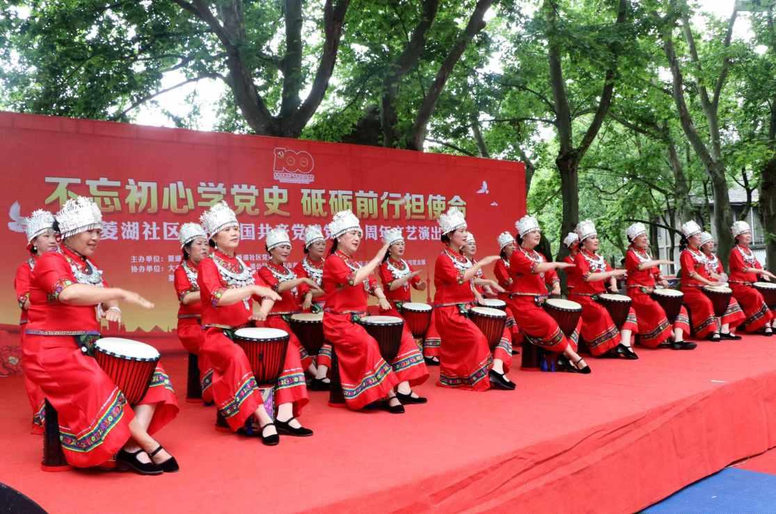 玩转吉鹿力,尽在圣诞节送什么礼物女朋友好吉鹿力问答社区!